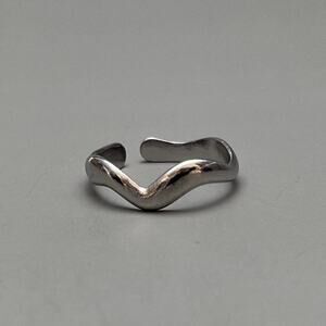Y2K Vintage Silver Ring Adjustable Size 8 2000s Jewelry Unisex Style